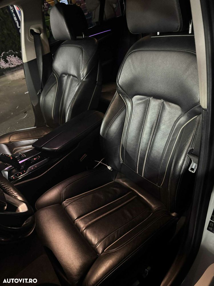 BMW Seria 5 520d xDrive AT - 6