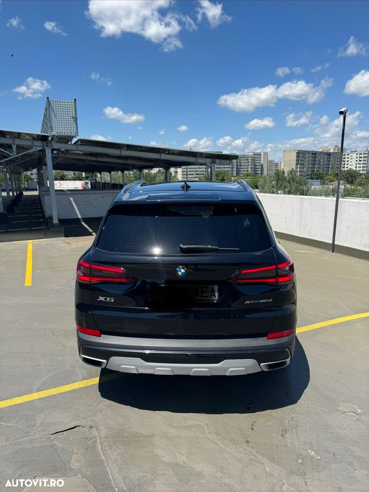 BMW X5 2022 — imagine 5