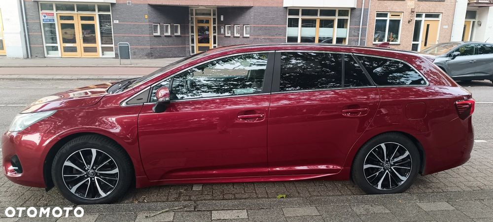 Toyota Avensis 2.0 Prestige MS - 6