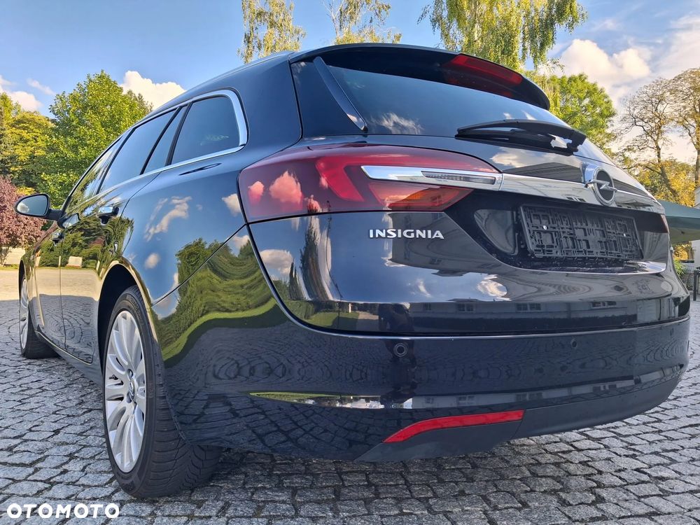 Opel Insignia - 25