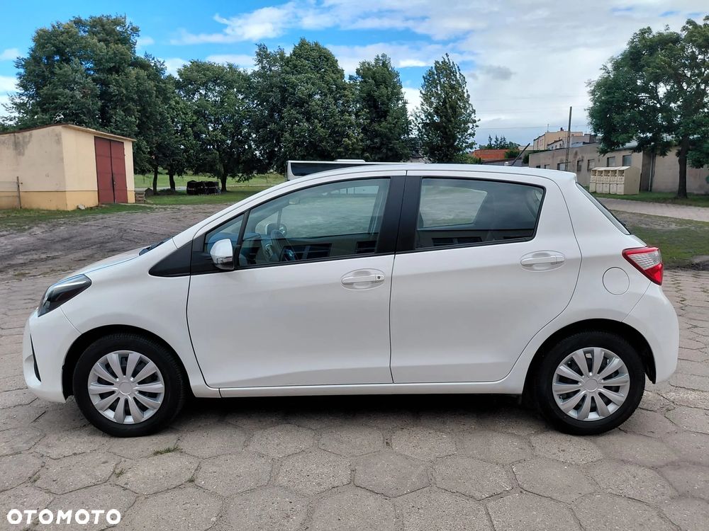 Toyota Yaris 1.0 VVT-i - 4