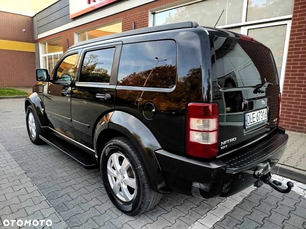 Dodge Nitro 2.8 CRD DPF Automatik SXT - 9