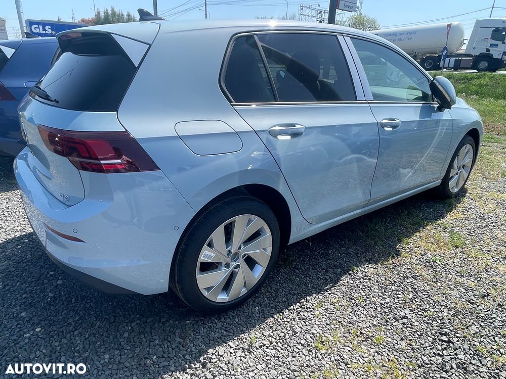 Volkswagen Golf 1.5 eTSI DSG MHEV Life - 7