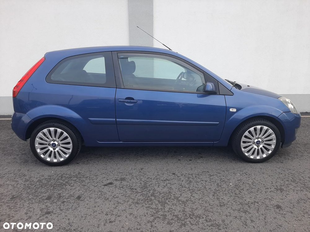 Ford Fiesta 1.3 Style - 10