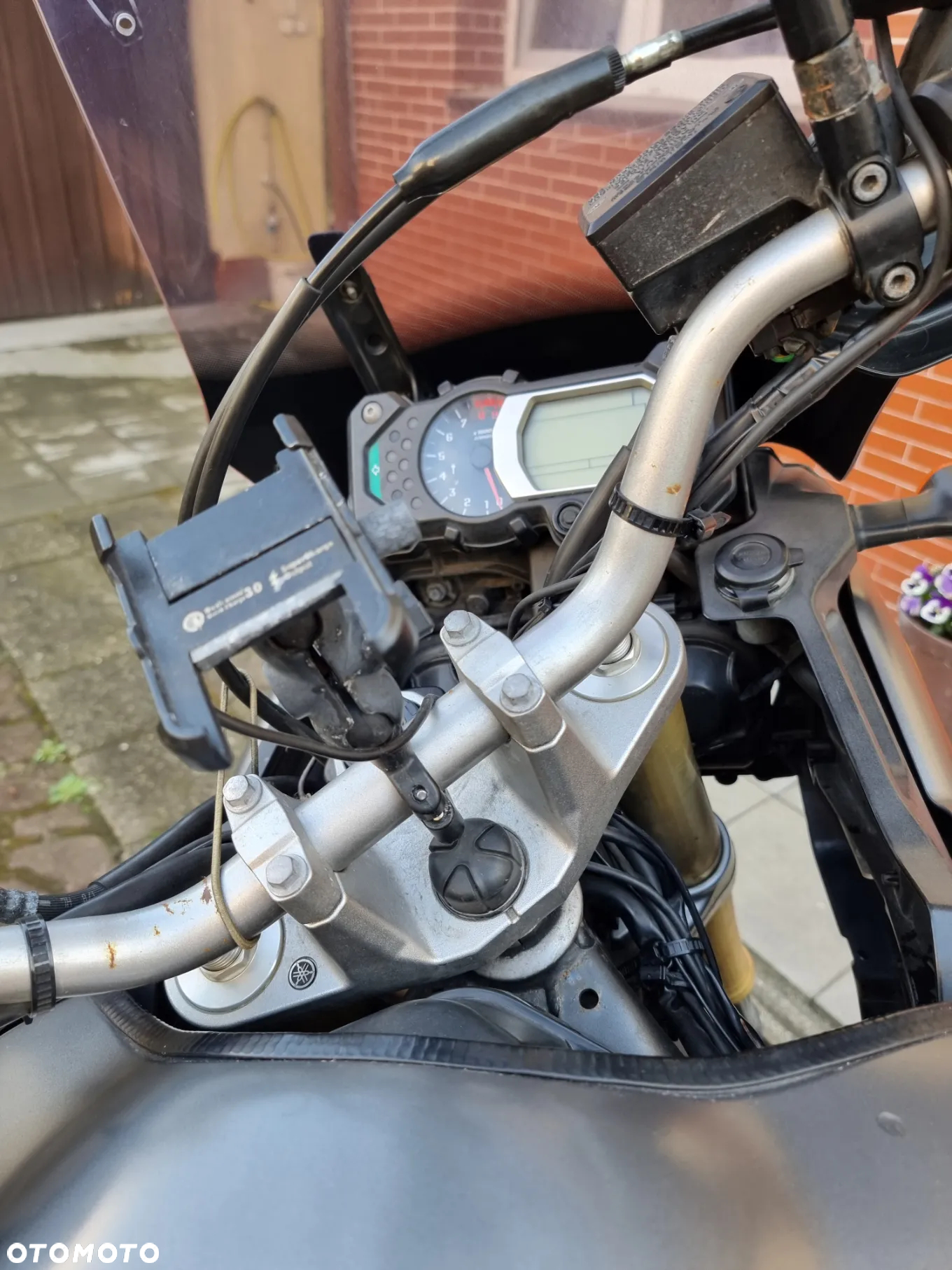 Yamaha Super Tenere - 9