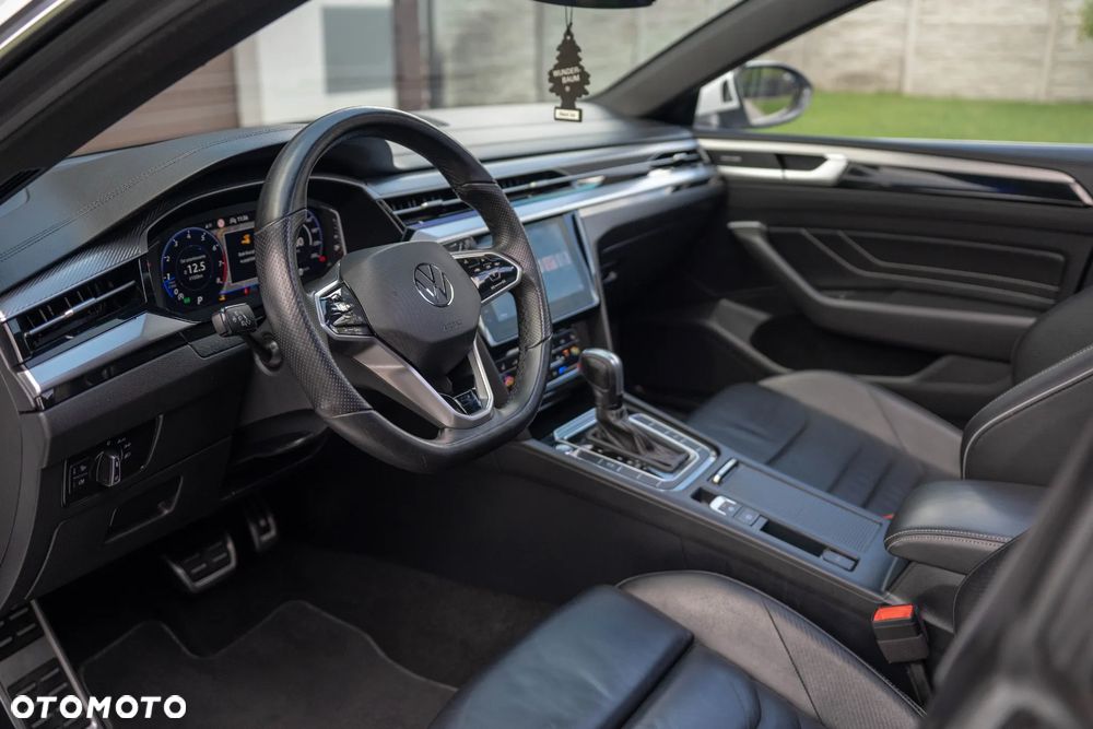 Volkswagen Arteon 2.0 TSI DSG R-Line Edition - 33