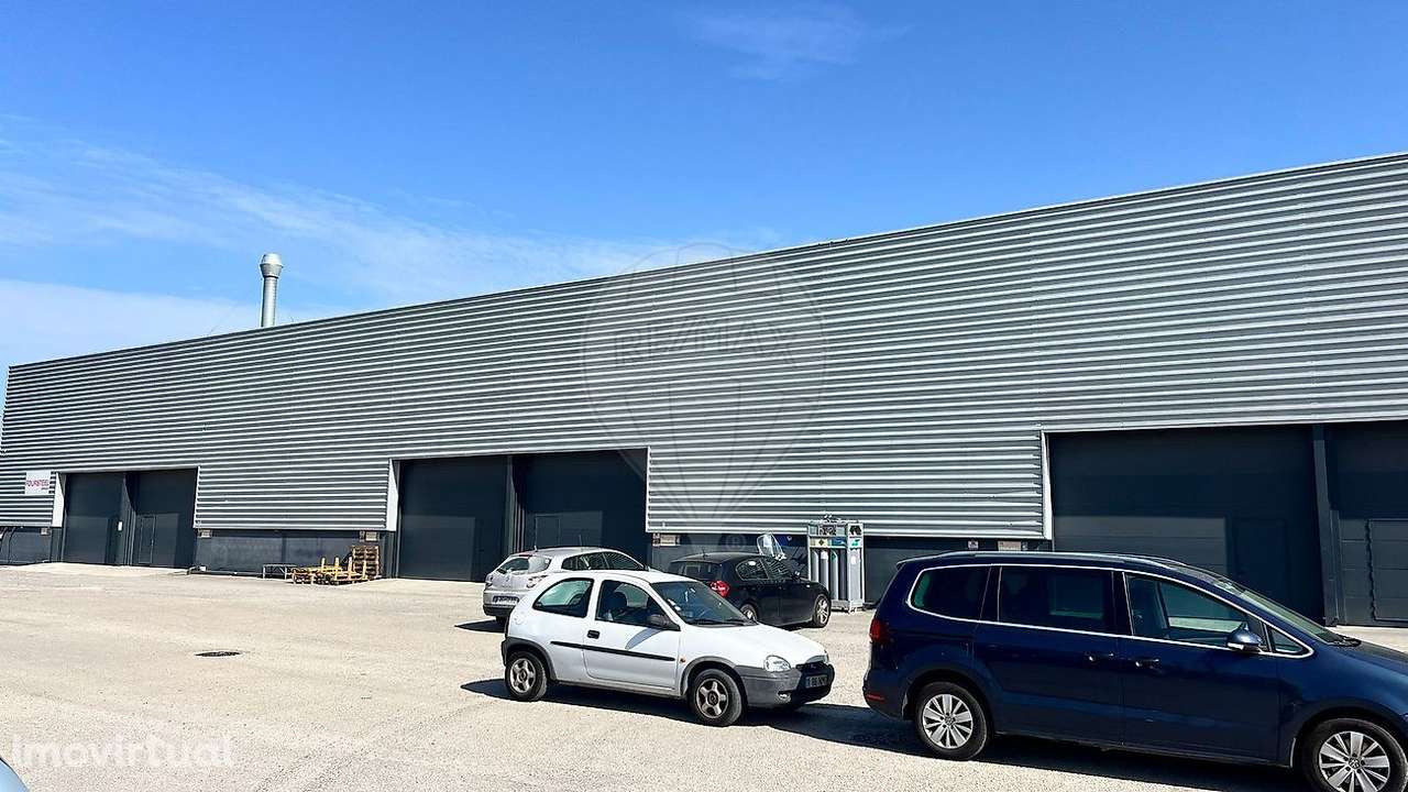 Armazém  para arrendamento - Grande imagem: 3/19