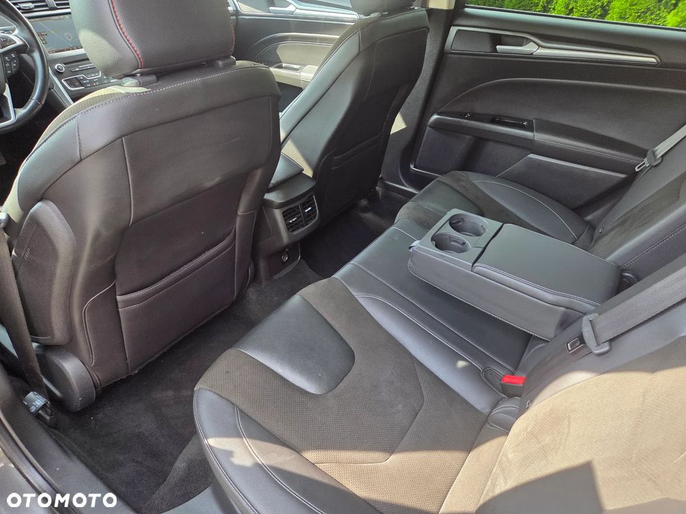 Ford Mondeo 2.0 TDCi STart-Stopp PowerShift-Aut Titanium - 10