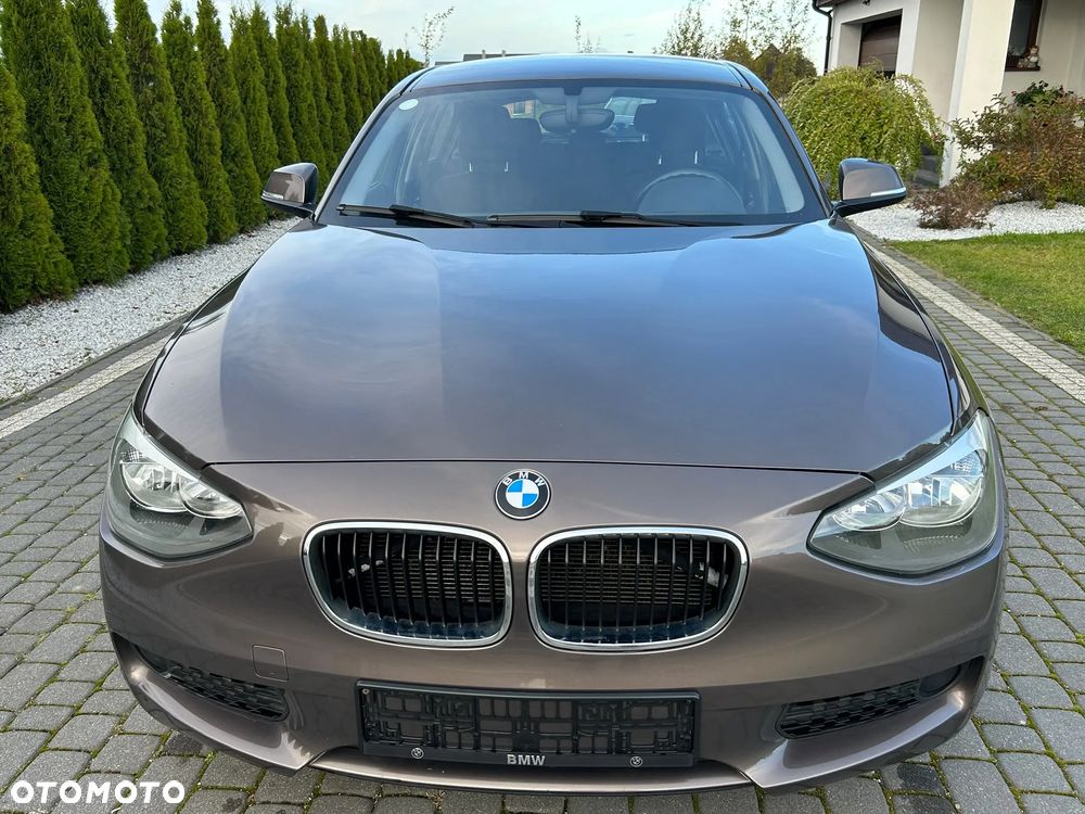 BMW Seria 1 - 18