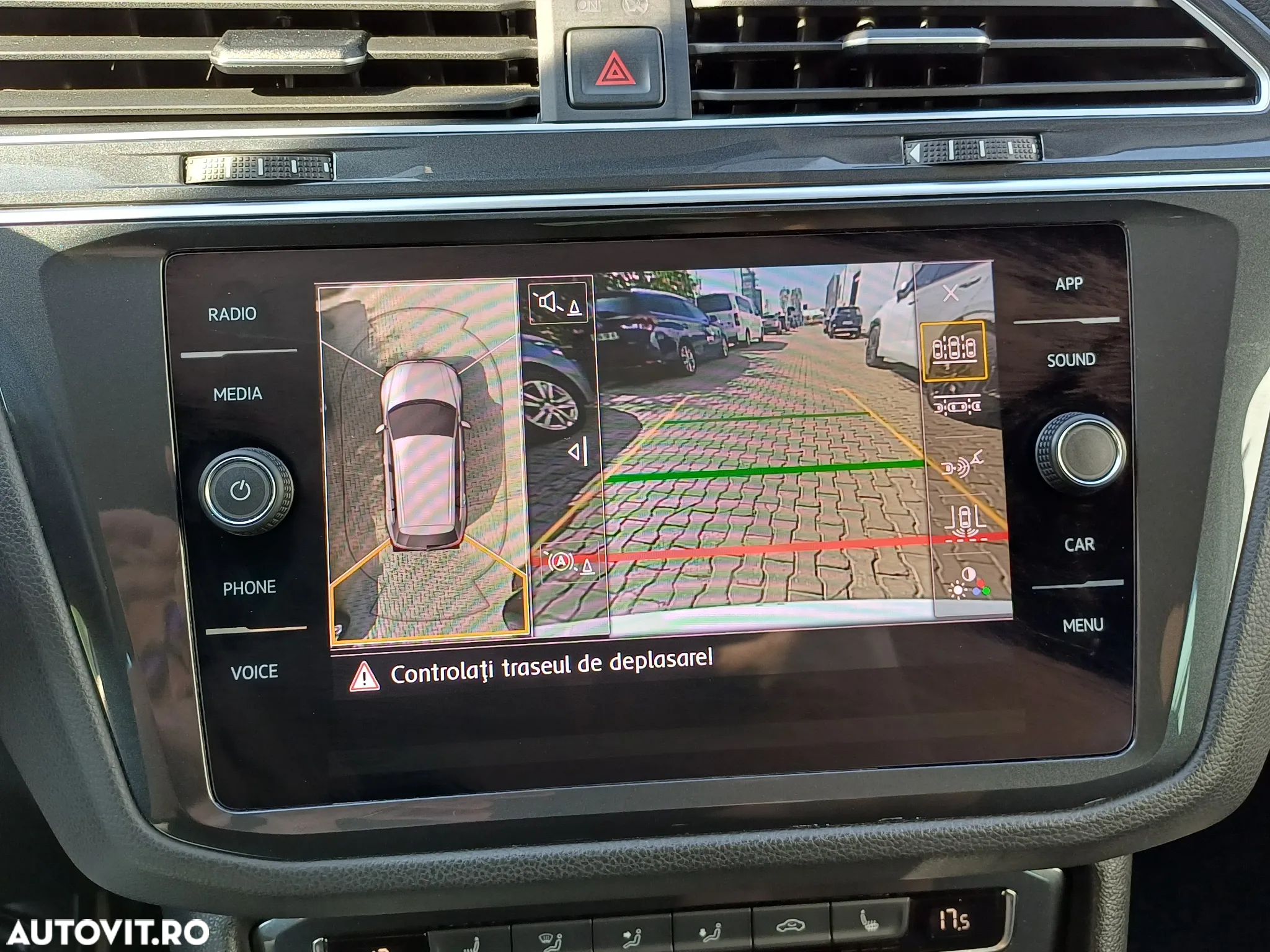 Volkswagen Tiguan 1.5 TSI ACT DSG Comfortline - 17