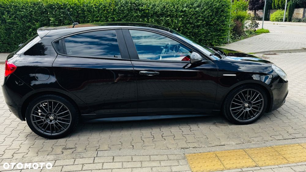 Alfa Romeo Giulietta 1.6 JTDM 16V Veloce - 10