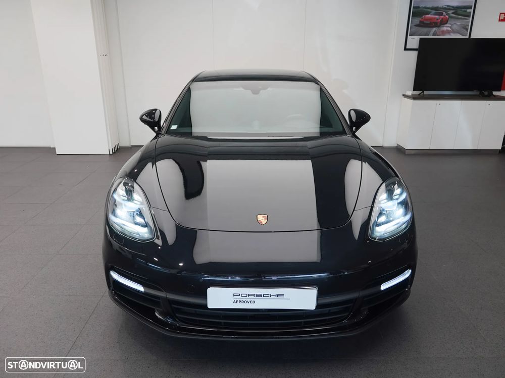 Porsche Panamera 4 E-Hybrid - 14