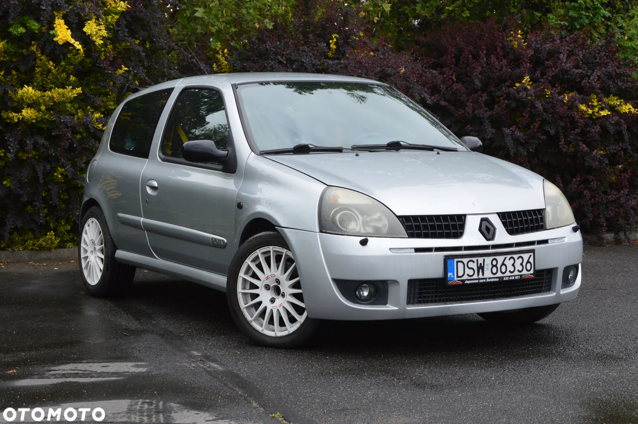 Renault Clio 2.0 16V Sport - 24