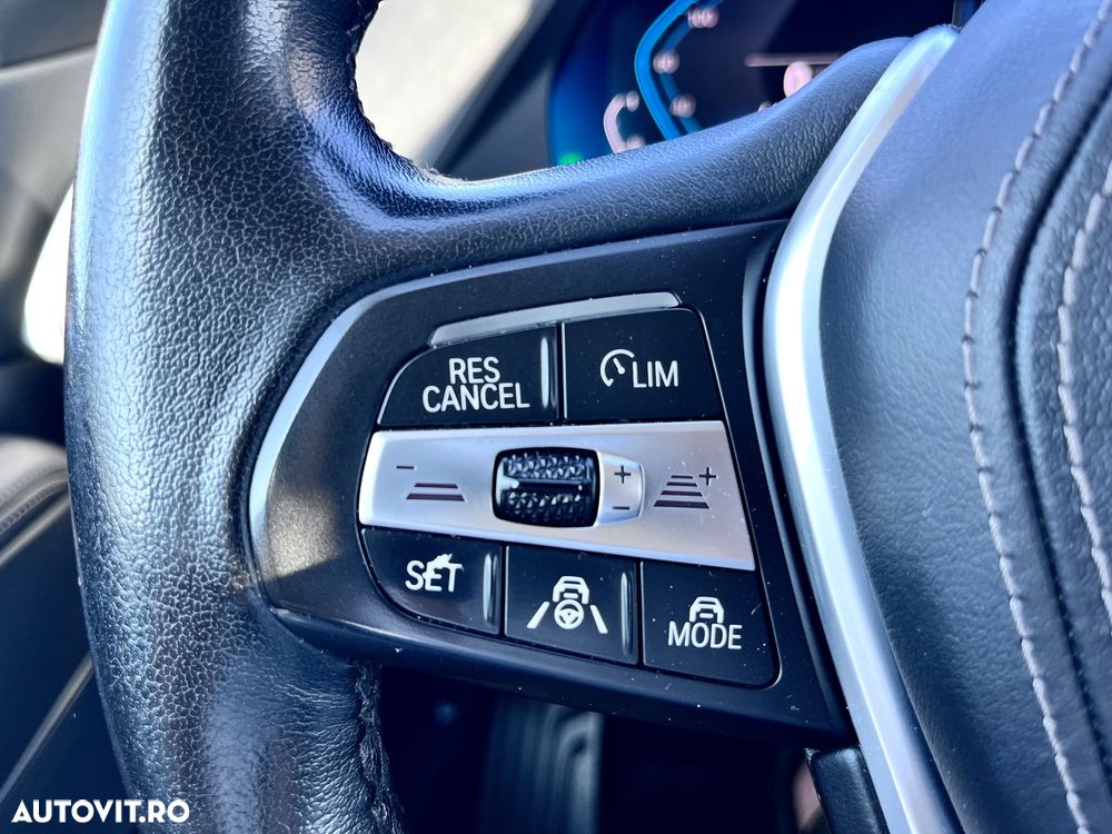 BMW X5 xDrive45e AT PHEV - 17