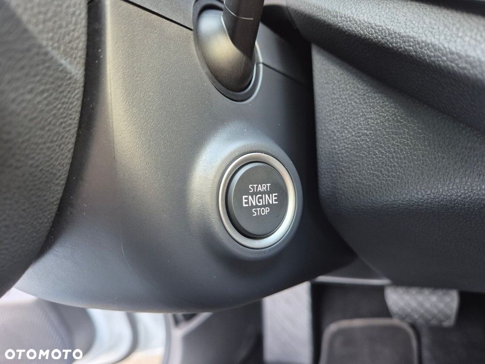 Skoda Octavia 2.0 TDI Edition 130 Selection DSG - 24