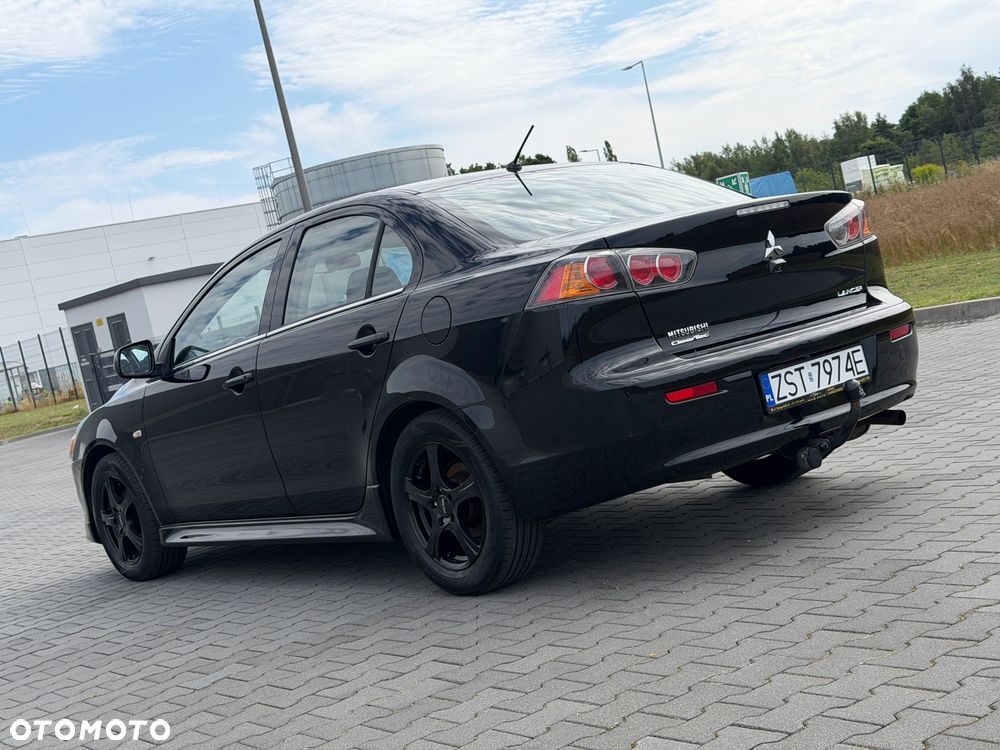 Mitsubishi Lancer - 4
