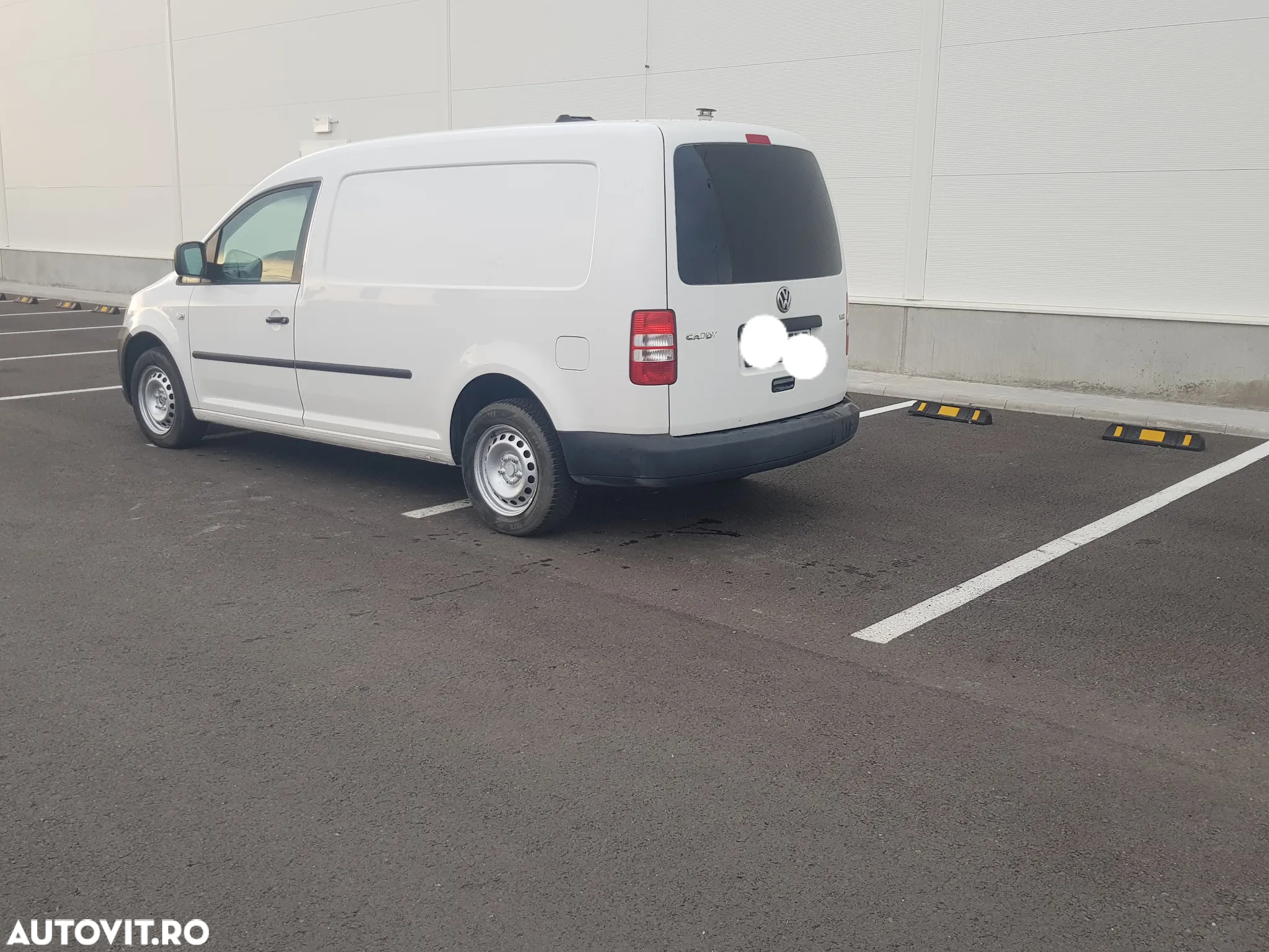 Volkswagen Caddy Maxi 1.6 TDI - 11