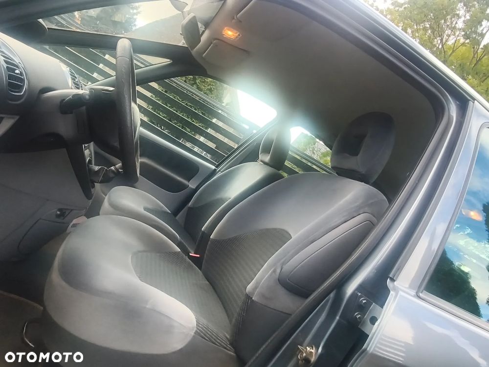 Citroën Xsara Picasso 1.8i Confort - 29