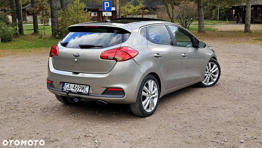 Kia Ceed 1.6 GDI DCT Platinum Edition - 20