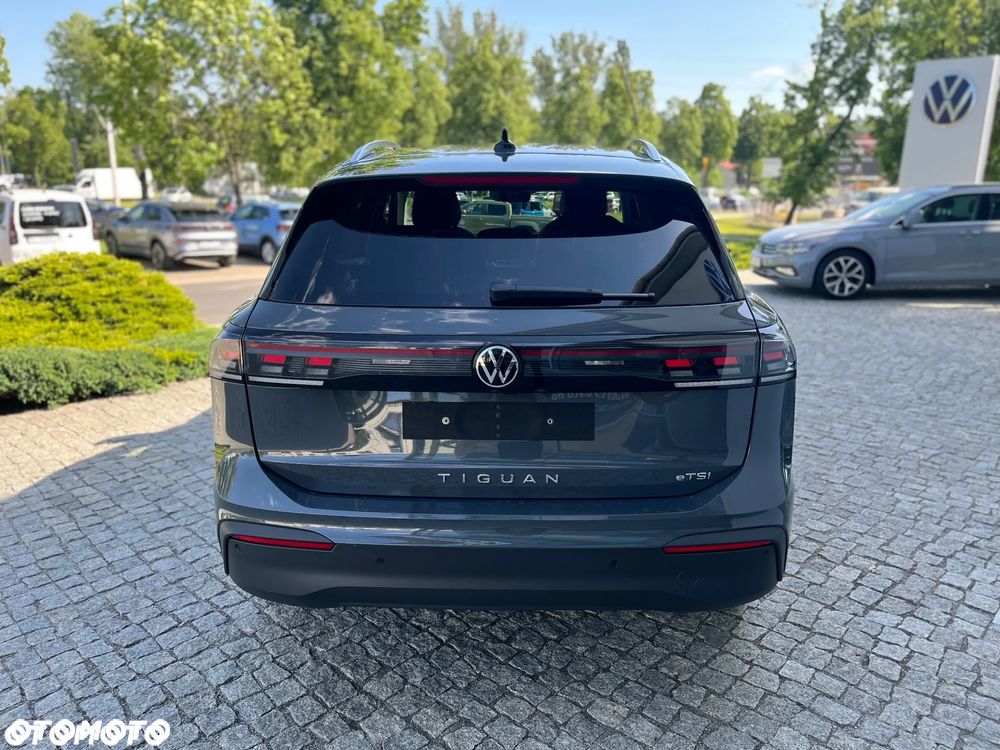 Volkswagen Tiguan 1.5 TSI EVO Life DSG - 8