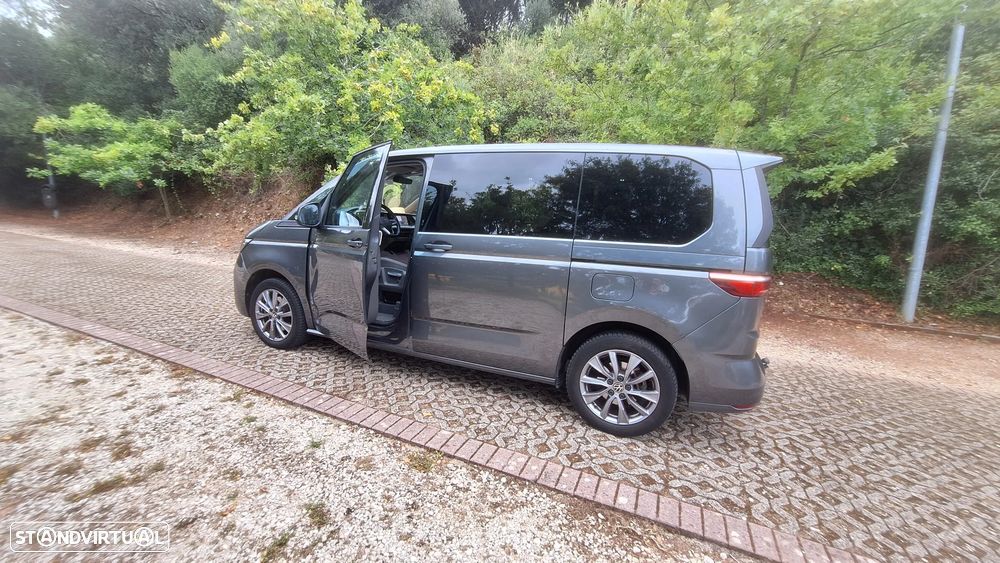 VW Multivan - 12