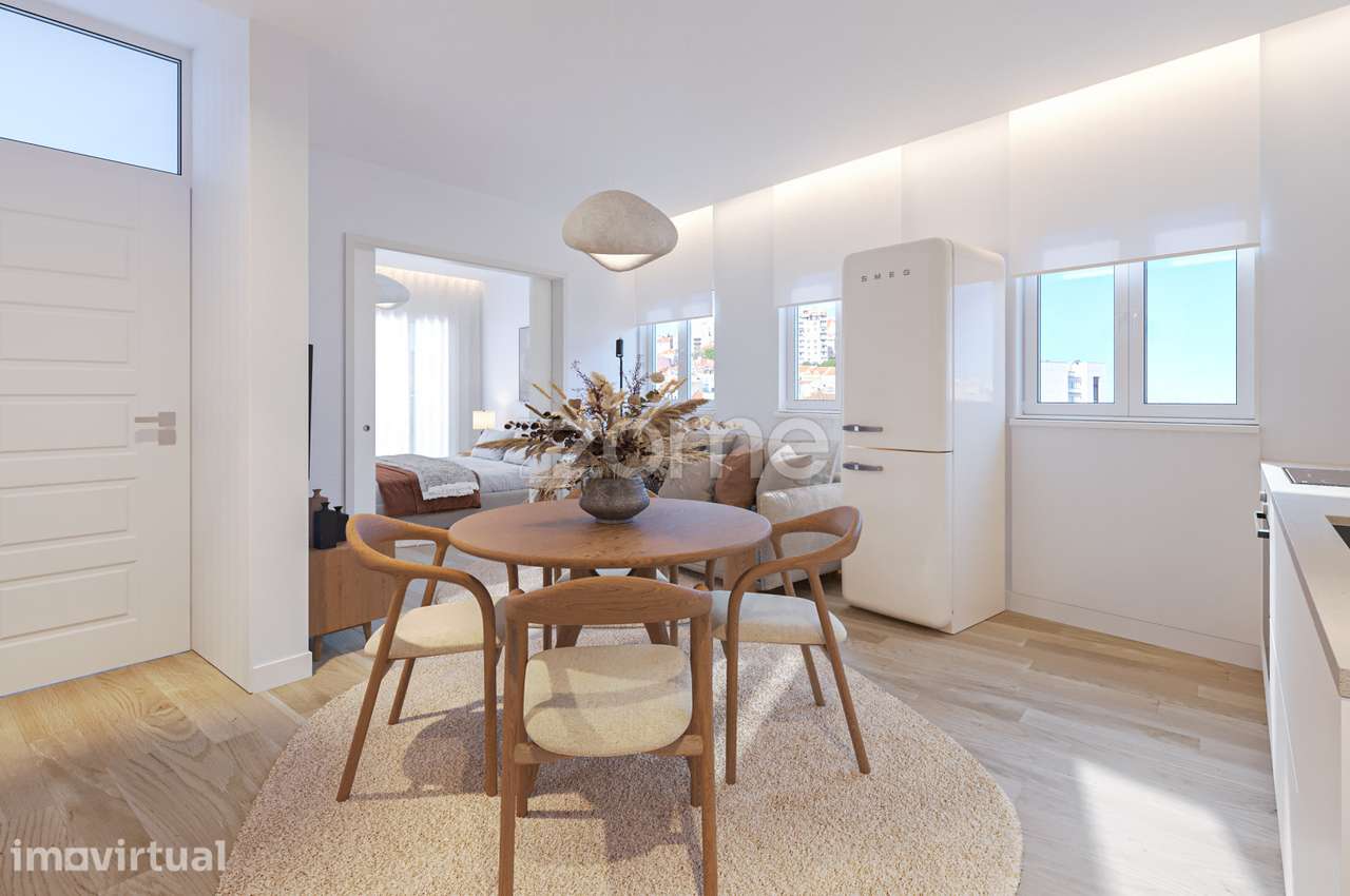 Apartamento T2 situado na Sé do Porto, próximo da Ponte D. Luis - Grande imagem: 3/17