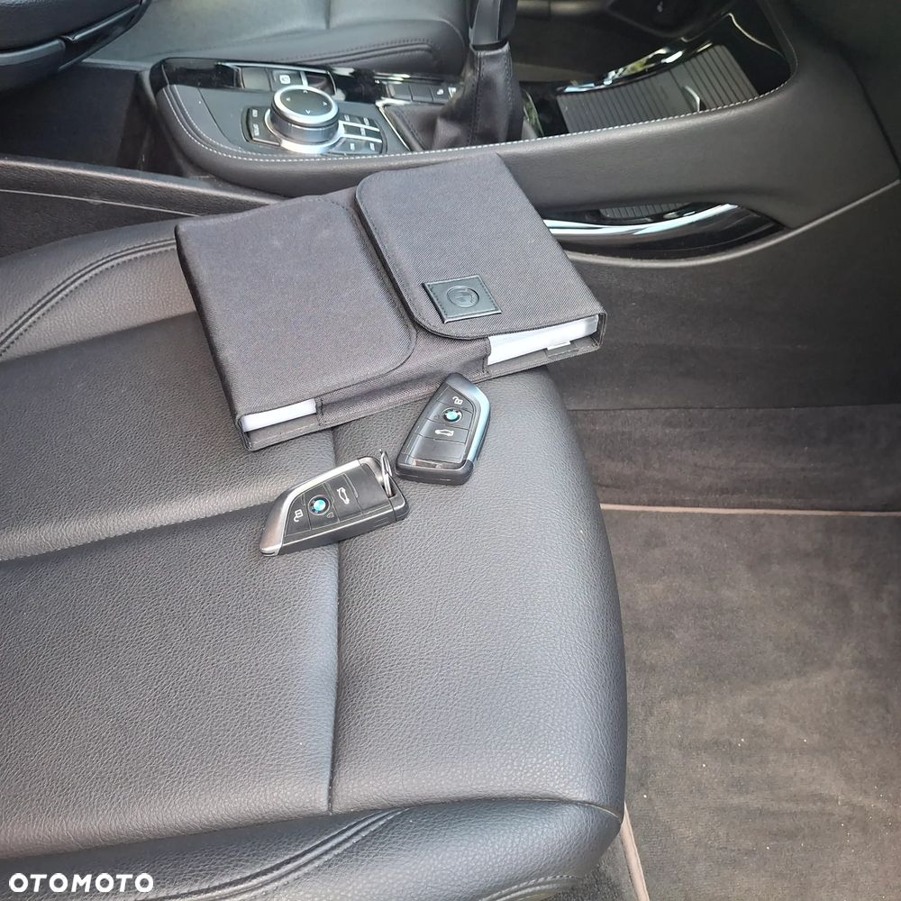 BMW X2 sDrive18i GPF Business Edition - 15