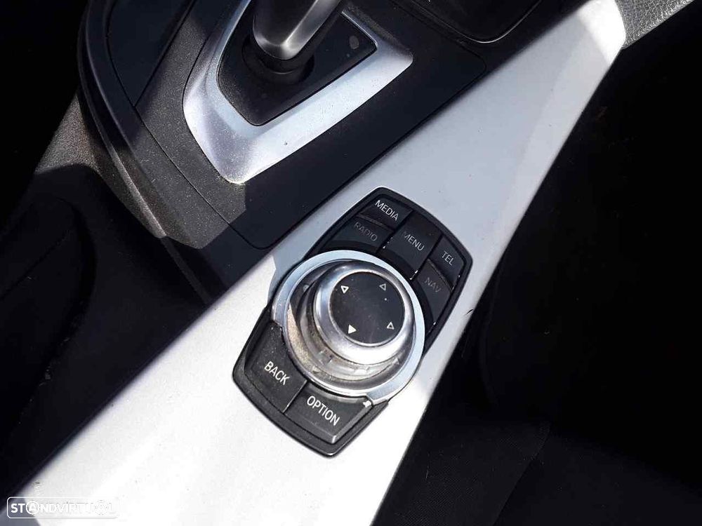 COMANDOS MULTIFUNÇÕES BMW SERIE 3 BERLINA F30 - 1