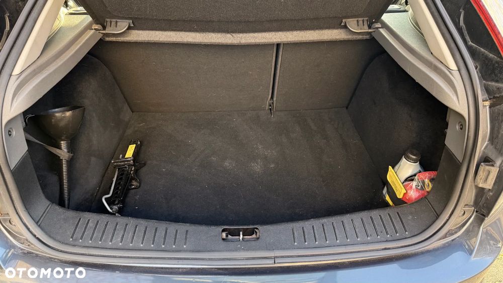 Ford Focus - 14