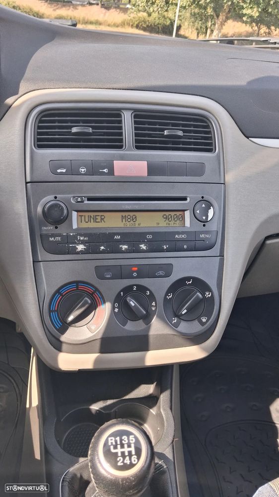 Fiat Grande Punto 1.3 M-Jet Emotion - 29