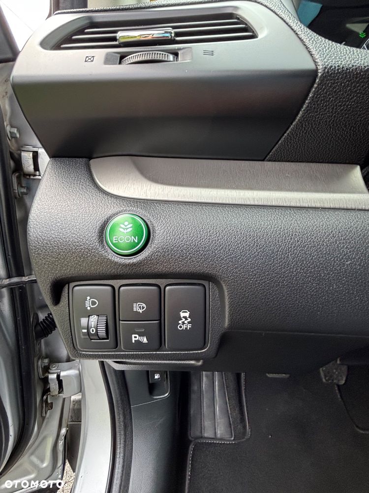 Honda CR-V 2.0i-VTEC 2WD Comfort - 25