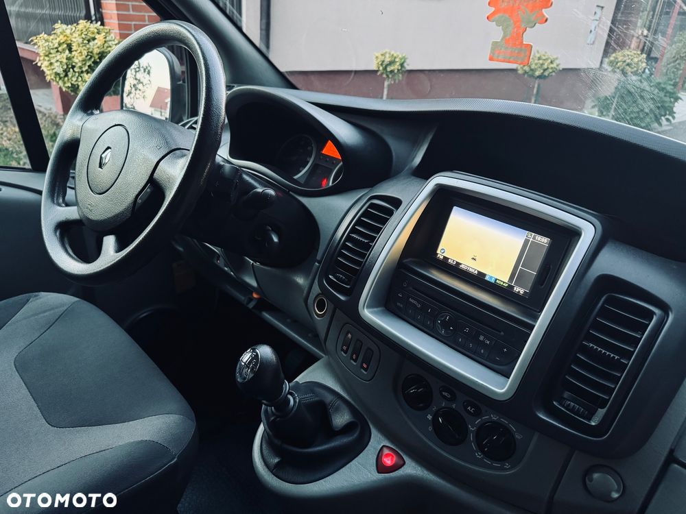 Renault Trafic - 29
