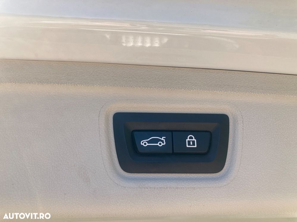BMW 3 Series 2021 — imagine 7