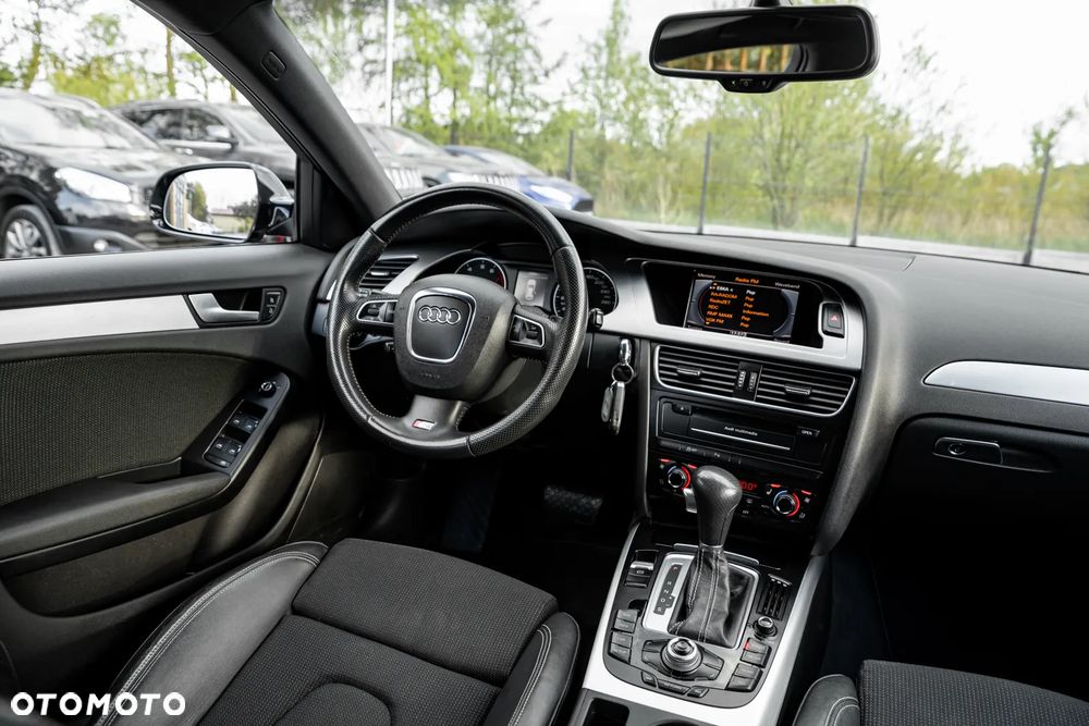 Audi A4 Avant 2.0 TFSI quattro S tronic S line Sportpaket - 27
