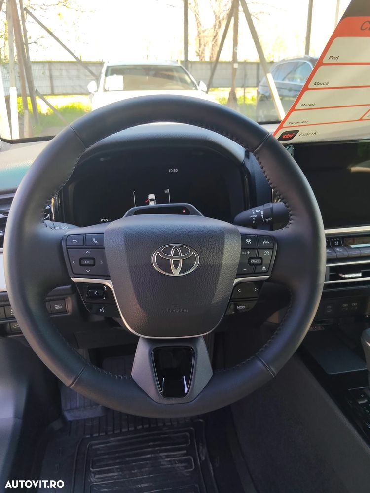 Toyota Camry 2.5 Business - 28