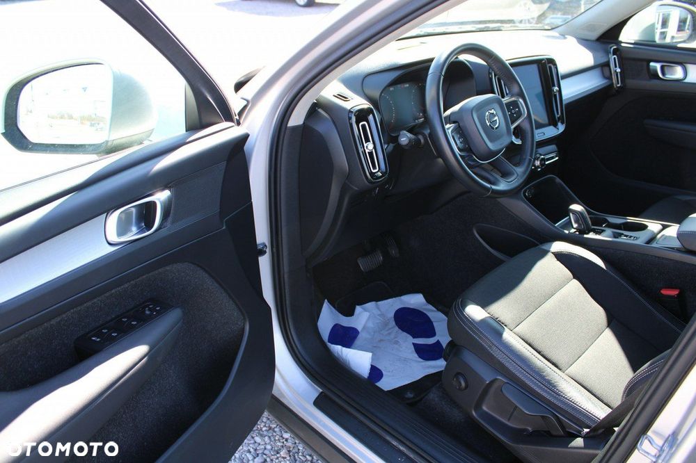 Volvo XC 40 - 12