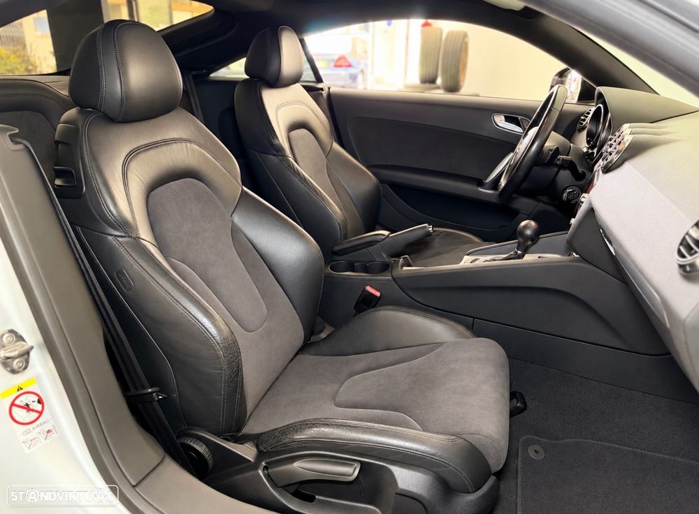 Audi TT Coupé 2.0 TFSI S tronic - 13