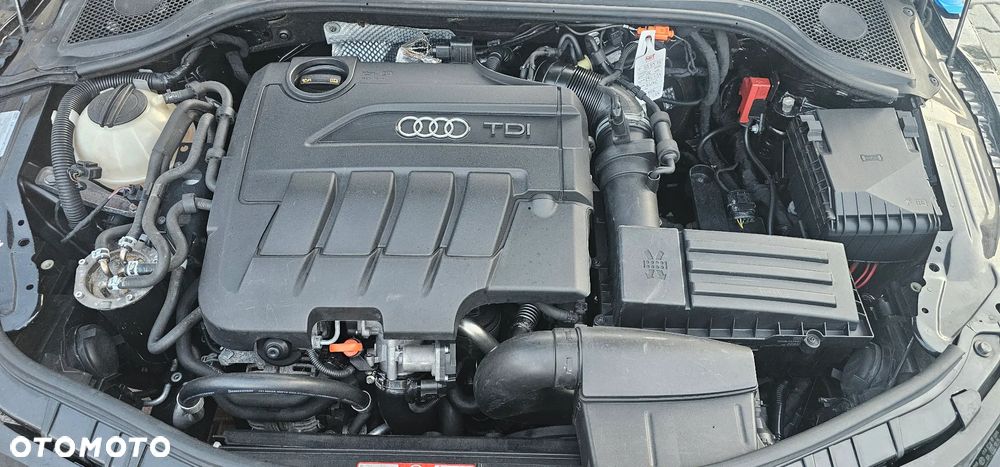 Audi TT Coupé 2.0 TDI Quattro - 10