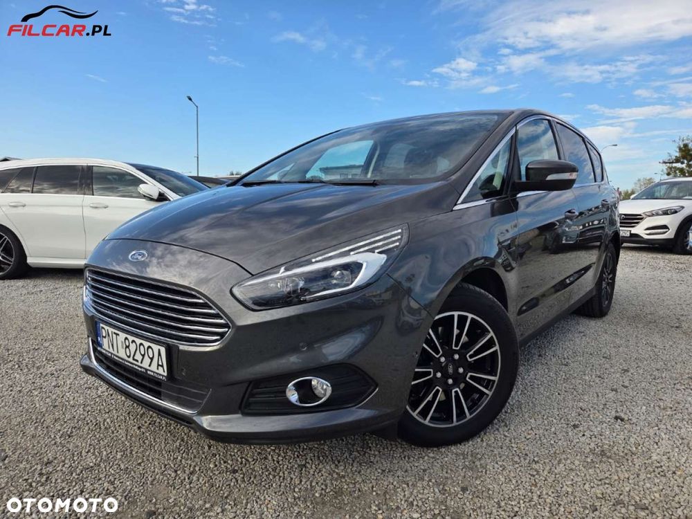 Ford S-Max - 24