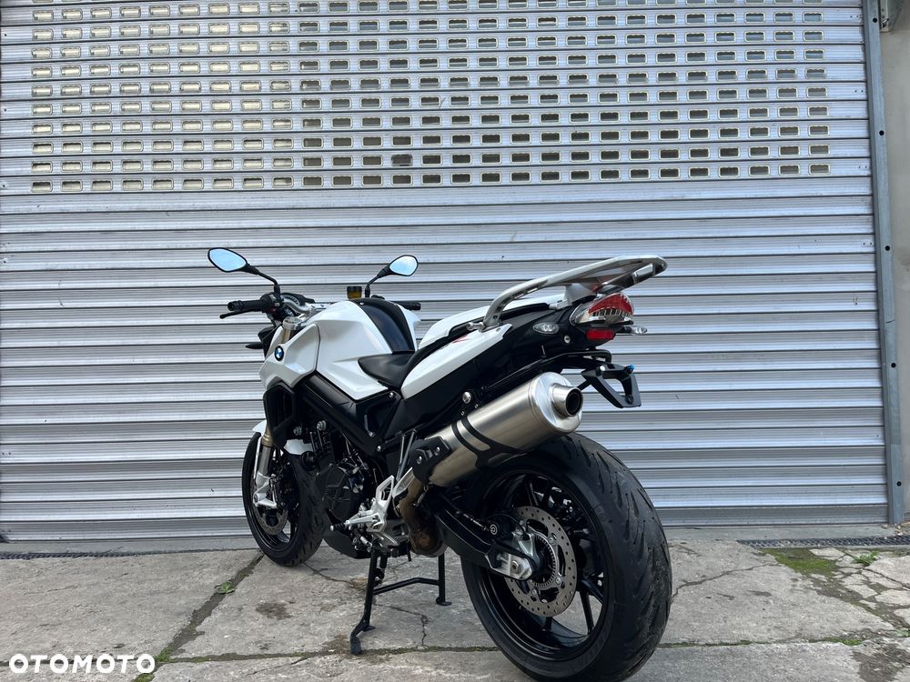 BMW F - 15