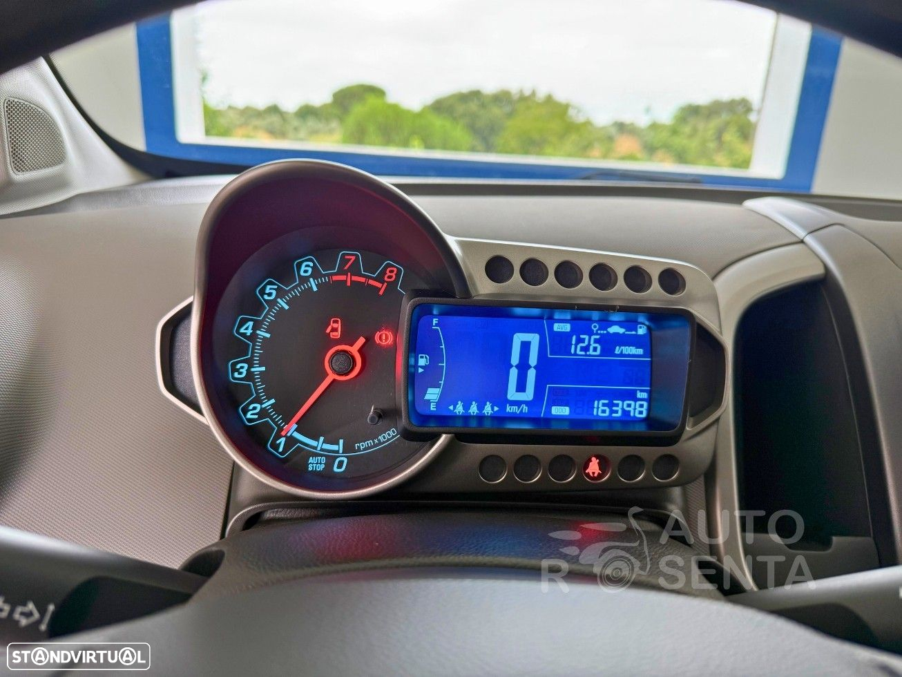 Chevrolet Aveo 1.2 L - 12