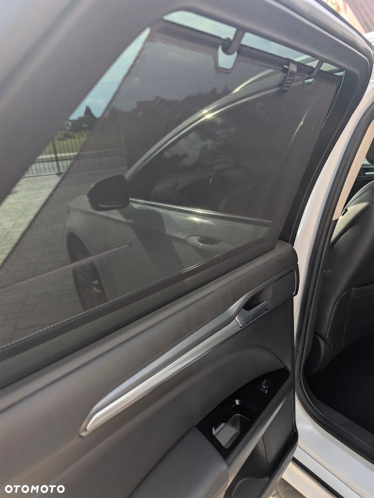 Ford Mondeo - 23