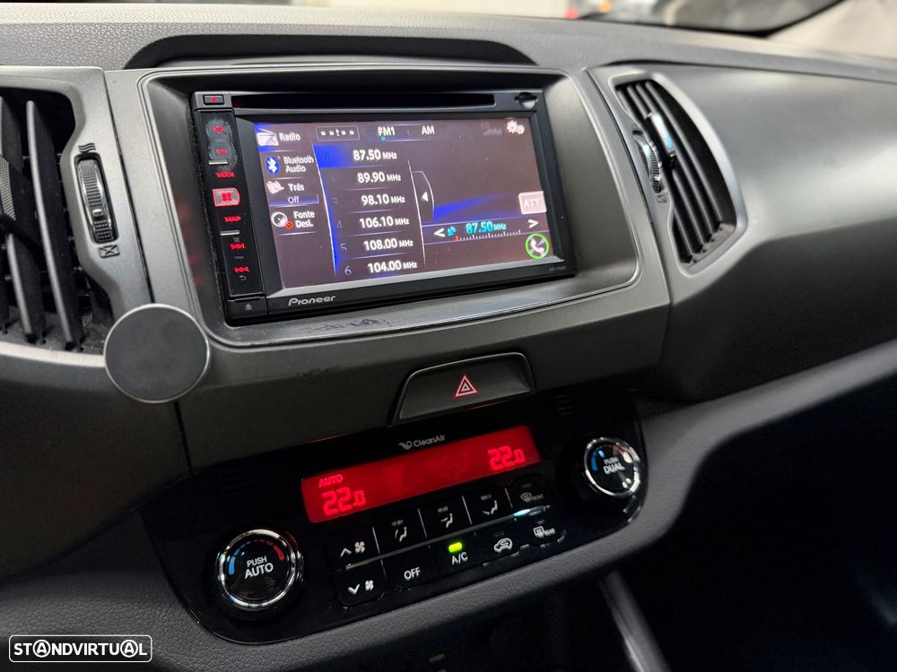 Kia Sportage 1.7 CRDi ISG LX - 18
