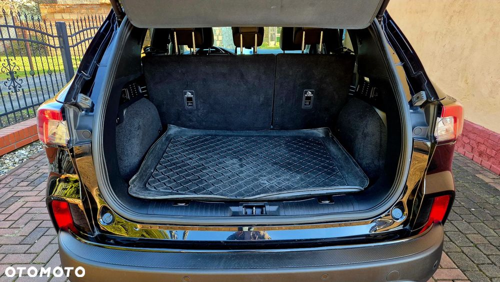 Ford Kuga 2.0 EcoBlue 4x4 TITANIUM X - 20