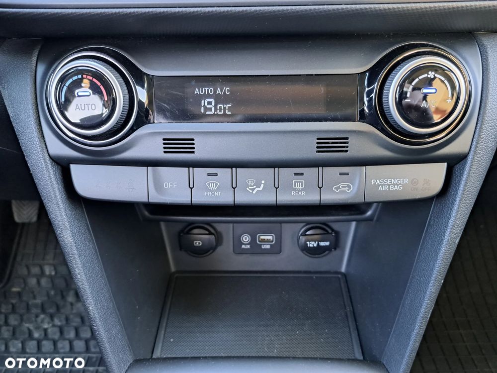 Hyundai Kona - 23