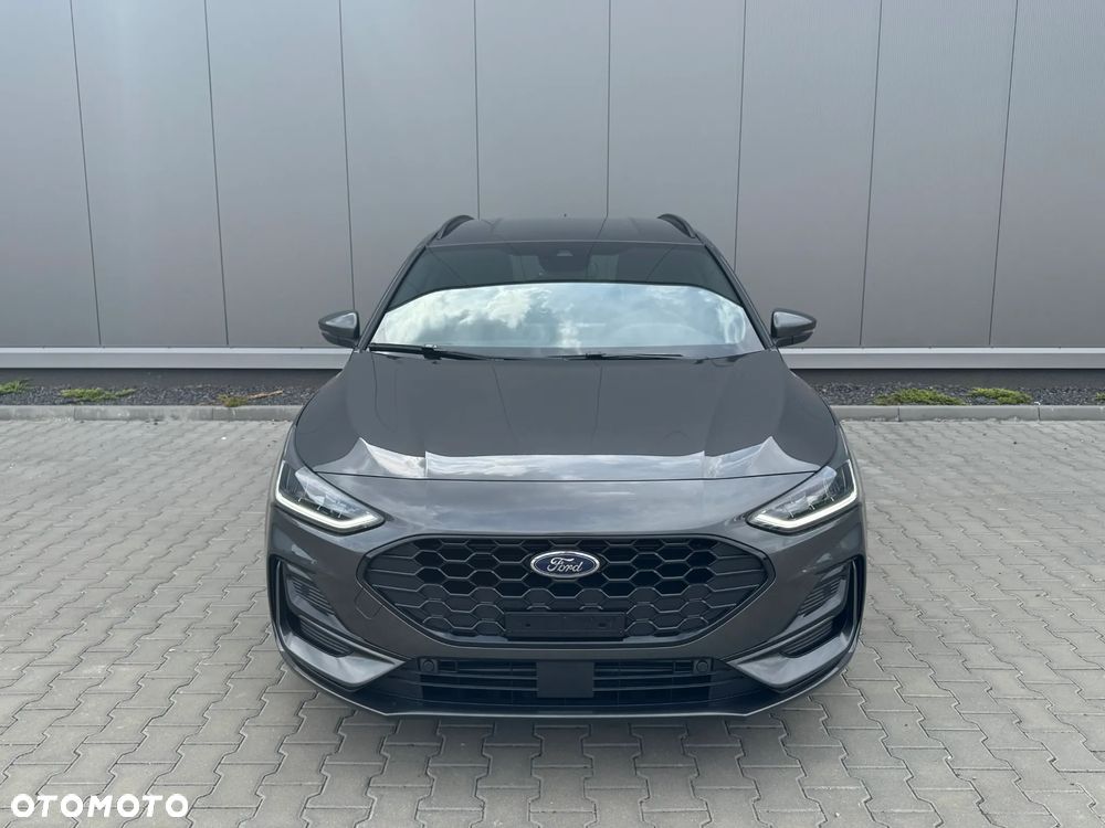 Ford Focus 1.0 EcoBoost mHEV ST-Line X - 2