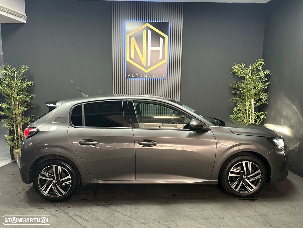 Peugeot 208 1.2 PureTech Allure EAT6 - 6
