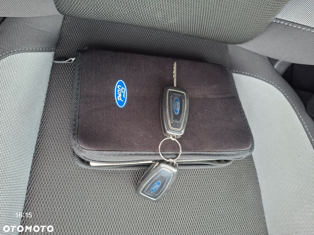 Ford Focus 1.6 EcoBoost Titanium - 15