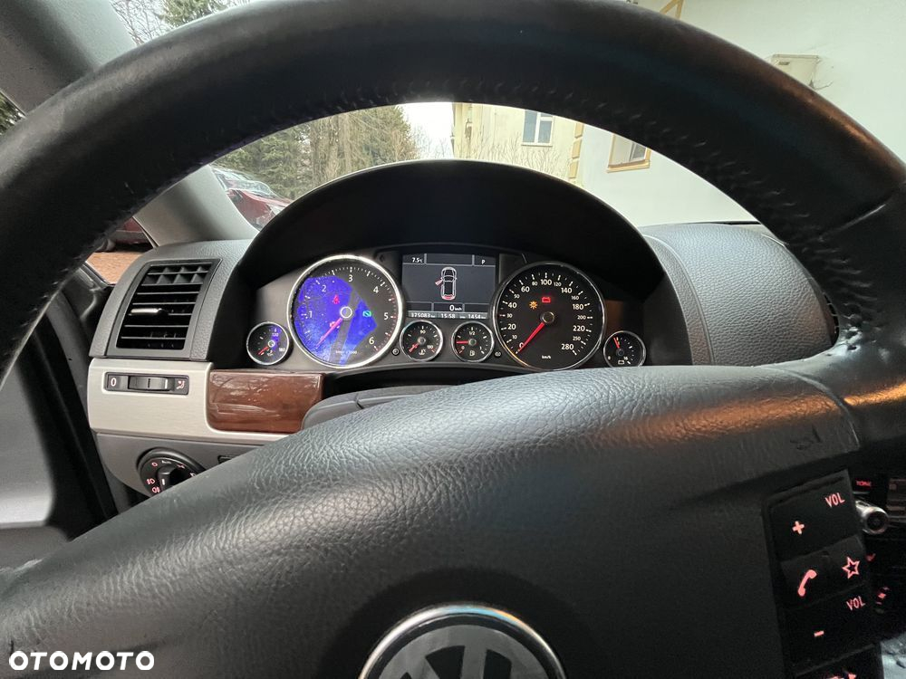 Volkswagen Touareg 3.0 V6 TDI DPF Tiptr - 16