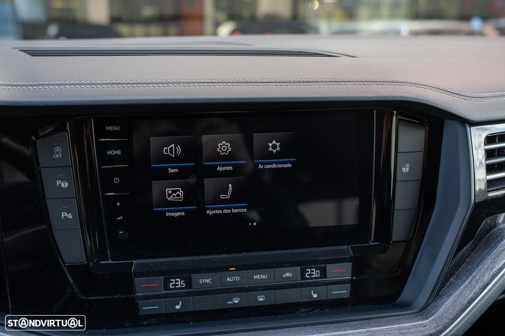 VW Touareg 3.0 TDI V6 Elegance Plus - 16